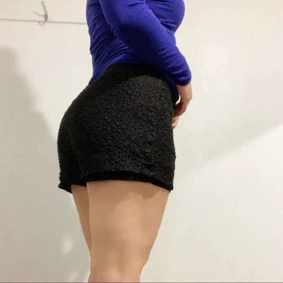 Fashion Nova lace black shorts Sz s - Picture 1 of 5